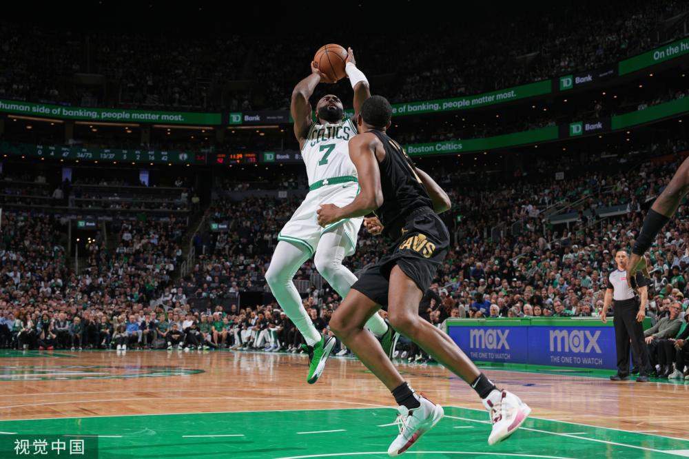 西蒙斯已从 西蒙斯已从