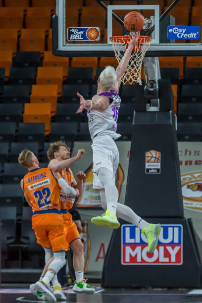 引援费用 引援费用