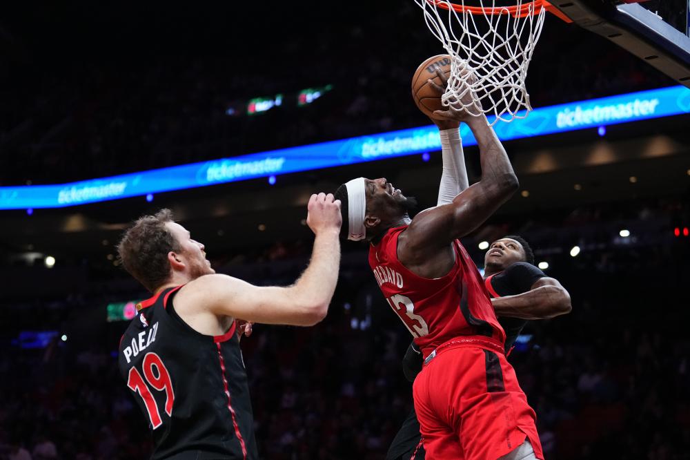 会的同时提 会的同时提