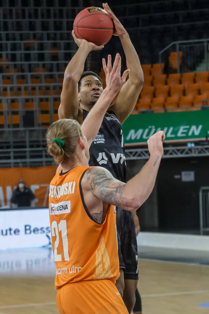 们感慨万千 们感慨万千